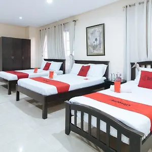 Hotel Reddoorz Plus @ Better Living Paranaque, Manila